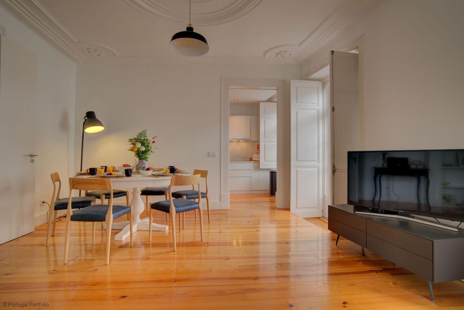 Tracey & Neill'S Place In Principe Real ลิสบอน ภายนอก รูปภาพ