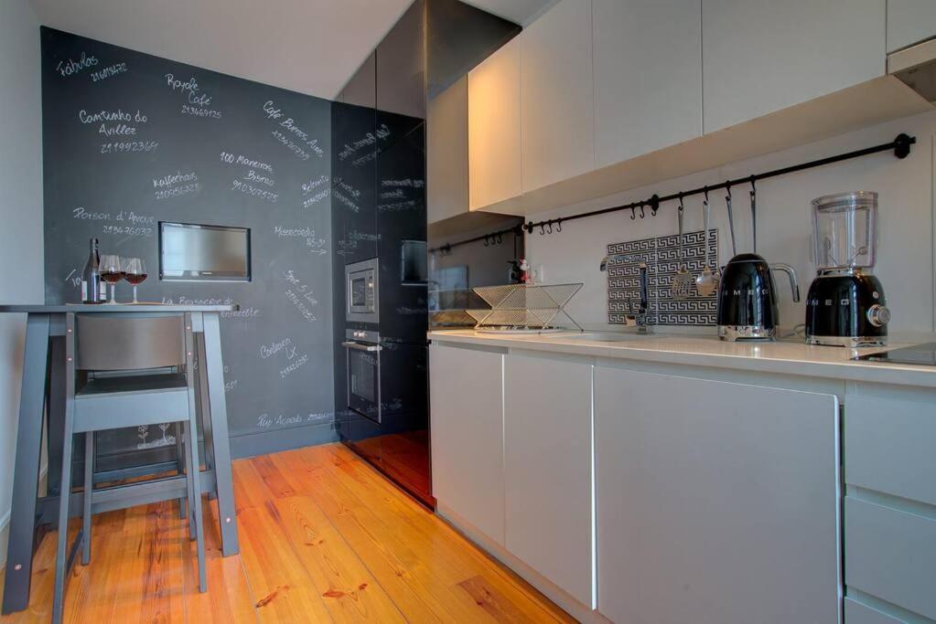 Tracey & Neill'S Place In Principe Real ลิสบอน ภายนอก รูปภาพ
