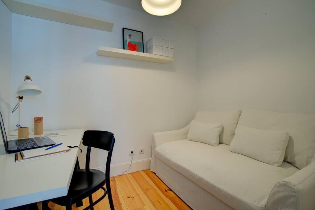 Tracey & Neill'S Place In Principe Real ลิสบอน ภายนอก รูปภาพ